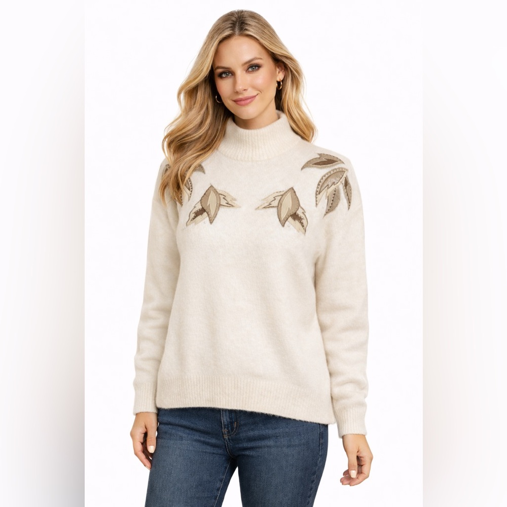 Vtg 80s Cream Mock Neck Sweater Leaf Appliqué Soft Cozy Knit Pullover